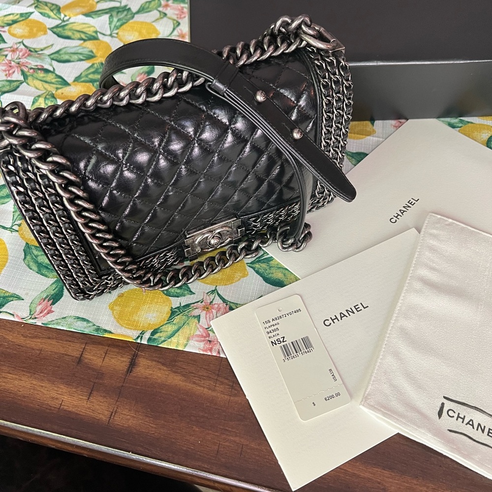 Chanel Medium Chain Boy Bag - Picture 11 of 14